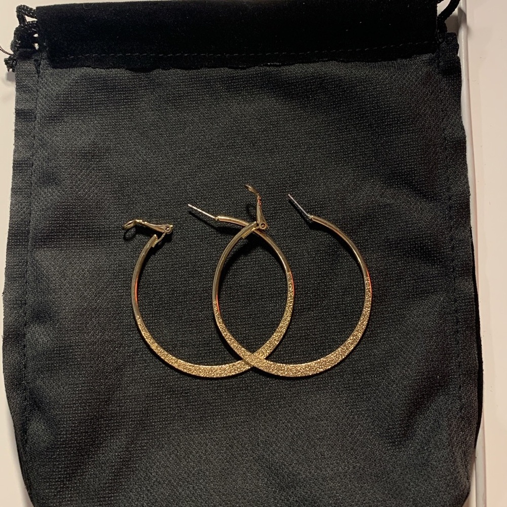✰ Gold Hoops